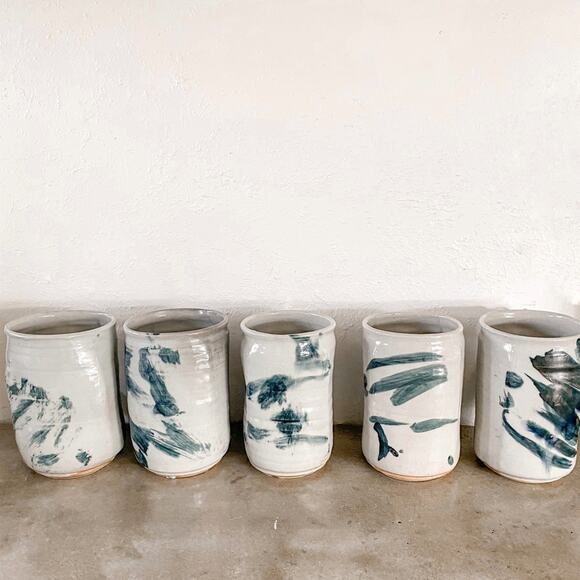 Set of 5 hand thrown abstract clay mugs - Picture 1 of 14